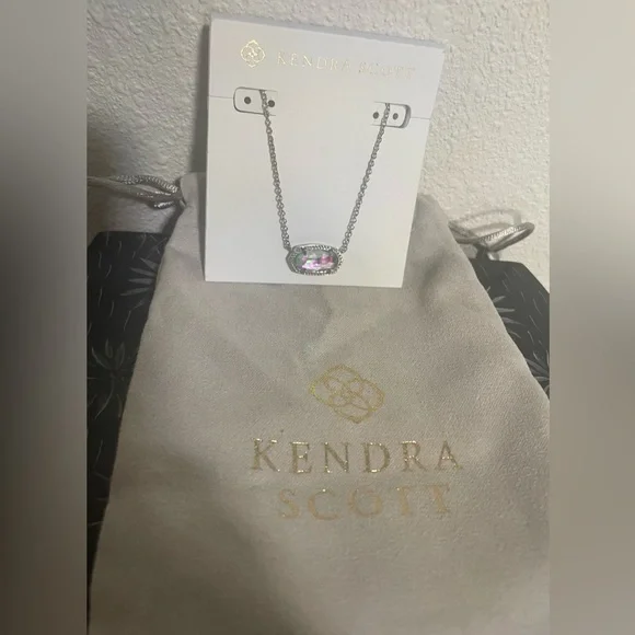 👒 Beautiful multi colored Kendra Scott Elisa Lux Necklace NWT